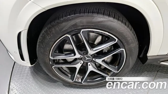 Mercedes-Benz E-Класс 2021 thumb 12