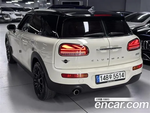 Mini Cooper Clubman 2021 thumb 12