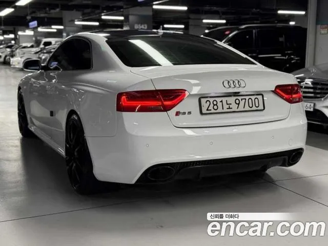 Audi RS5 2013 thumb 7