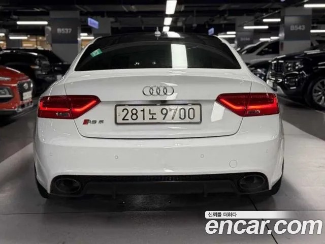 Audi RS5 2013 thumb 4