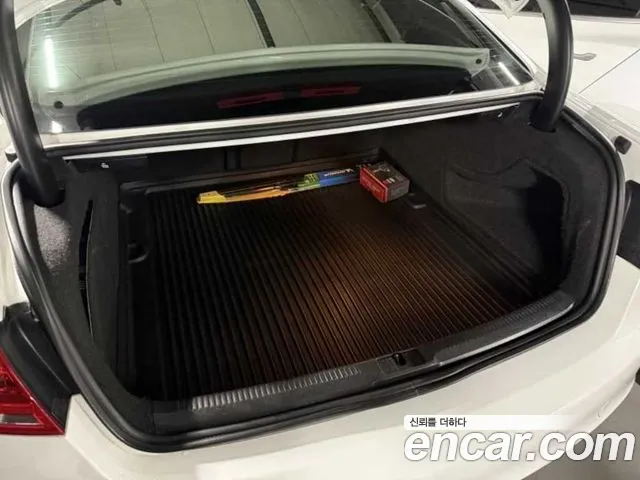 Audi RS5 2013 thumb 9