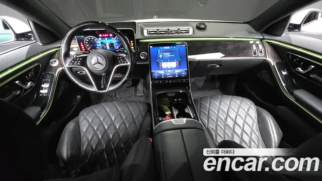 Mercedes-Benz S-Class 2022 thumb 12