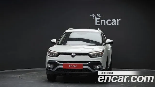 KGM Tivoli Air 2017 thumb 12