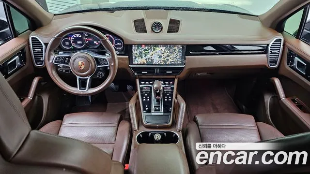 Porsche Cayenne 2020 thumb 3