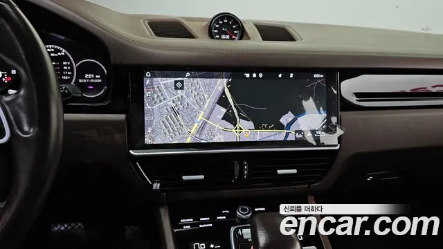 Porsche Cayenne 2020 thumb 4