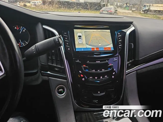 Cadillac Escalade 2018 thumb 9