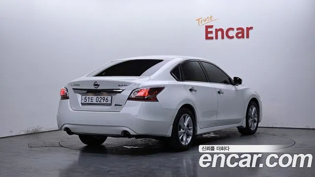 Nissan Altima 2016 thumb 10