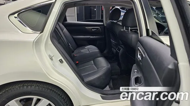 Nissan Altima 2016 thumb 6