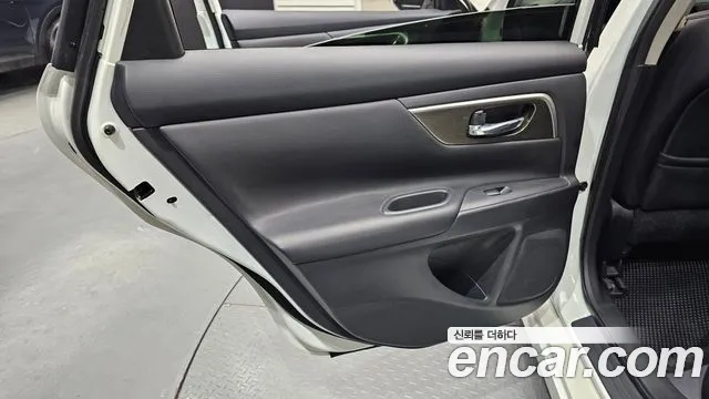 Nissan Altima 2016 thumb 8