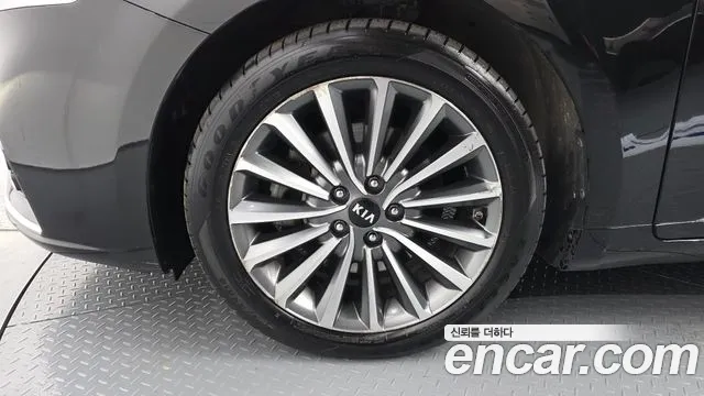Kia K7 2016 thumb 6