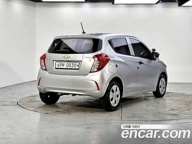 Chevrolet Spark 2016 thumb 9