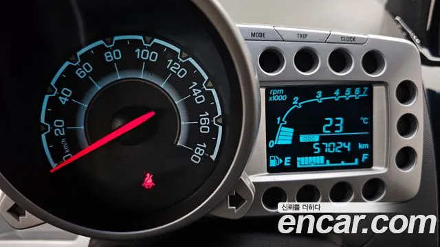 Chevrolet Spark 2011 thumb 8