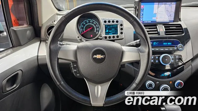 Chevrolet Spark 2011 thumb 9