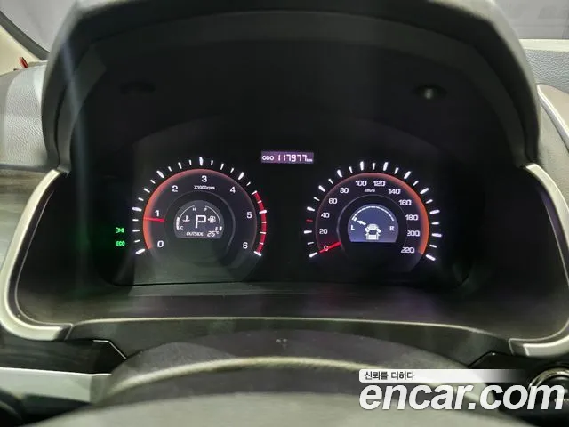 KGM Korando 2013 thumb 2