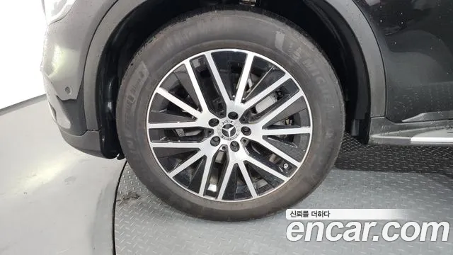 Mercedes-Benz GLC 2022 thumb 5