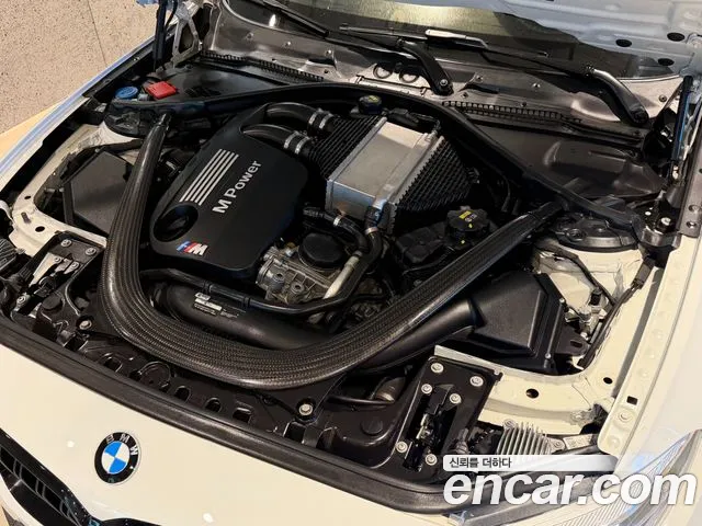 BMW M2 2019 thumb 11