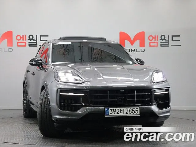 Porsche Cayenne 2025 thumb 4