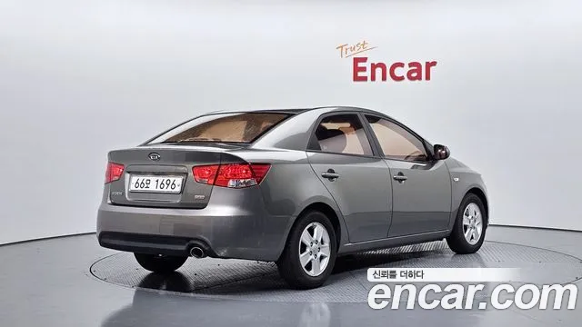 Kia Forte 2011 thumb 8