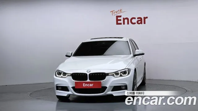BMW 3 серии 2018 thumb 6