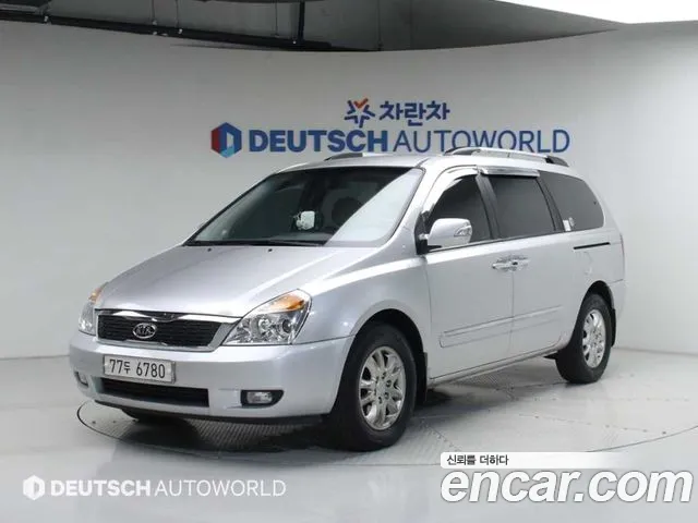 Kia Canival 2011 thumb 12