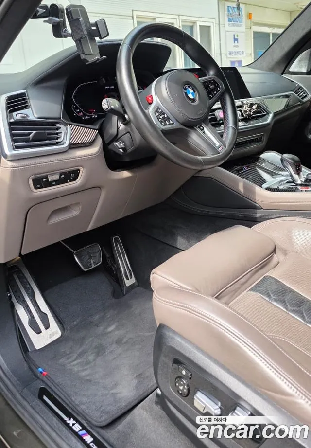 BMW X5 M 2022 thumb 4