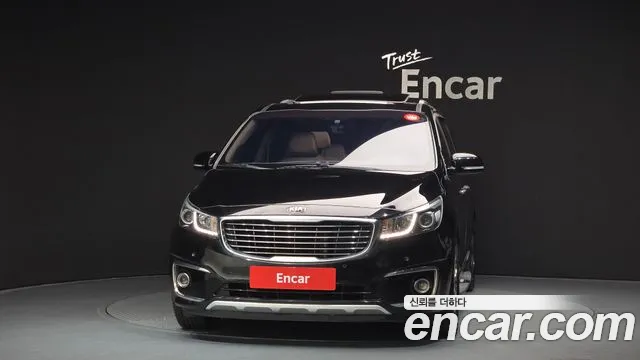 Kia Carnival 2015 thumb 2