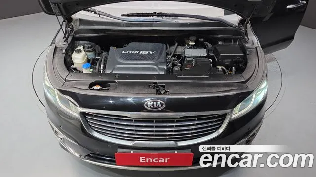 Kia Carnival 2015 thumb 4