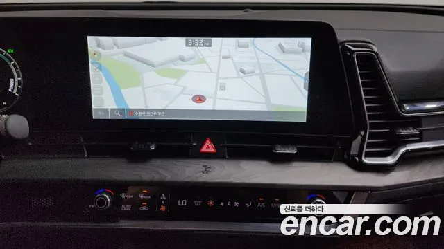 Kia Hybrid 2022 thumb 2
