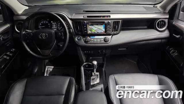 Toyota RAV4 2017 thumb 2