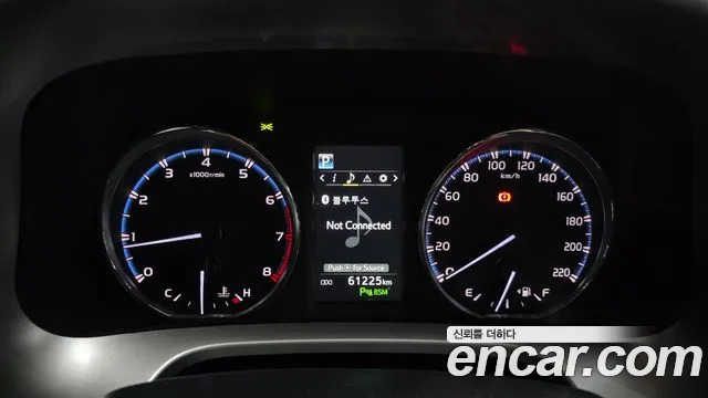 Toyota RAV4 2017 thumb 10