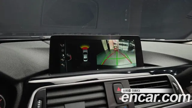 BMW 3 серии 2017 thumb 4