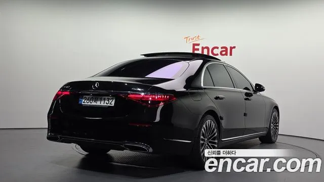 Mercedes-Benz S-Class 2021 thumb 9