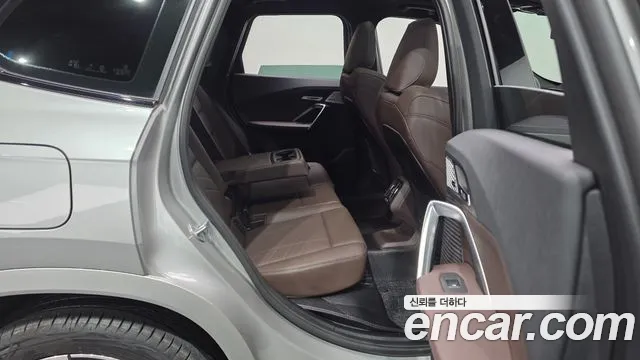 BMW X1 2024 thumb 3