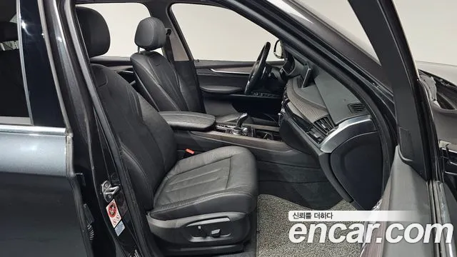 BMW X5 2017 thumb 2