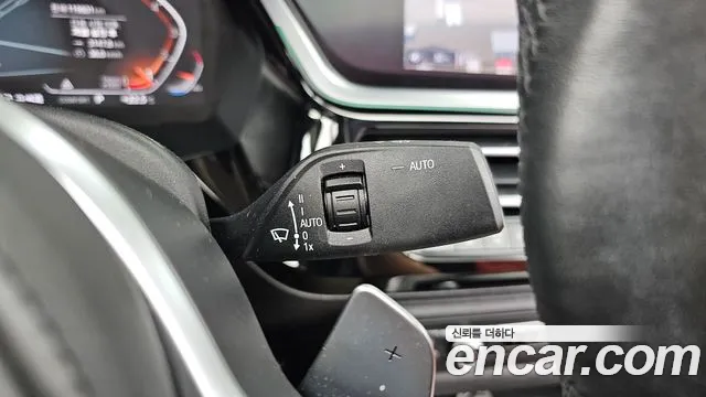 BMW Z4 2019 thumb 6