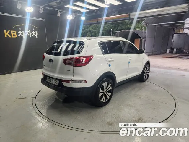 Kia Sportage 2012 thumb 7