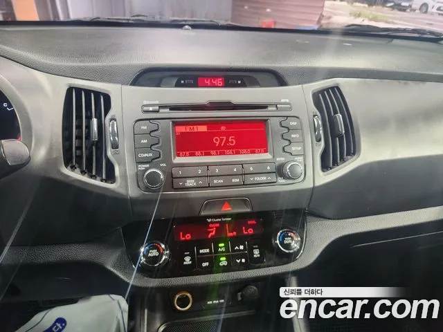 Kia Sportage 2012 thumb 8