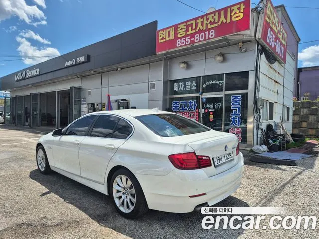 BMW 5 серии 2012 thumb 8