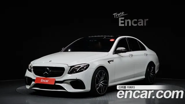Mercedes-Benz E-Class 2018 thumb 2