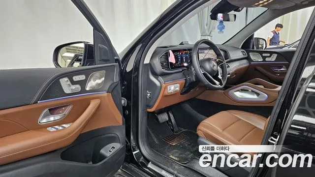 Mercedes-Benz E-Класс 2024 thumb 2