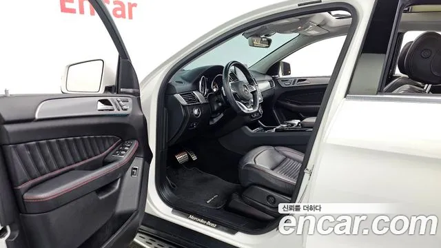Mercedes-Benz GLE-Класс 2018 thumb 5