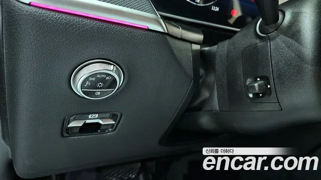 Mercedes-Benz GLC 2025 thumb 5