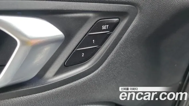 BMW 1 серии 2021 thumb 10