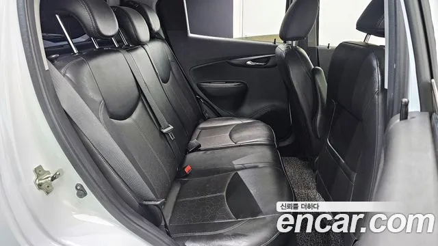Chevrolet Spark 2016 thumb 10