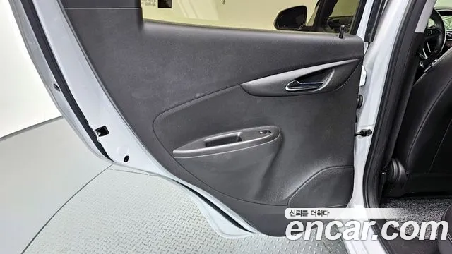Chevrolet Spark 2016 thumb 7