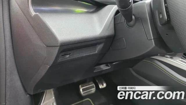 Peugeot 308 2025 thumb 11