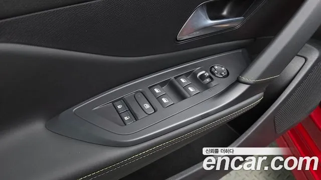 Peugeot 308 2025 thumb 8