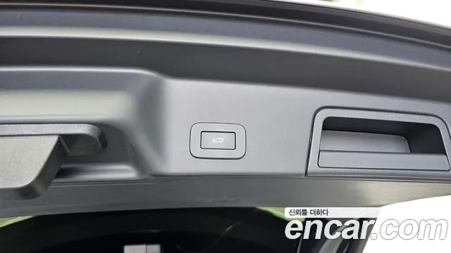 Land Rover Range Rover Evoque 2024 thumb 7