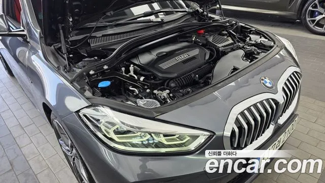 BMW 1 серии 2021 thumb 3