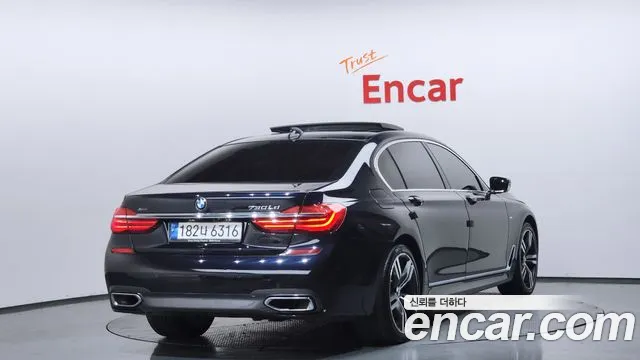 BMW 7 серии 2018 thumb 12